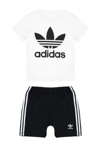 Adidas - adidas Komplet t-shirt i szorty sportowe Trefoil FI8318 Czarny Regular Fit. Kolor: czarny. Materiał: bawełna #1