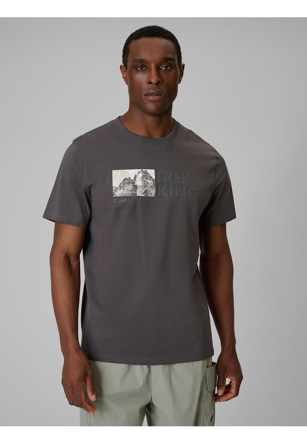 4f - 4F T-shirt regular z nadrukiem męski - szary M. Okazja: na co dzień. Kolor: szary. Materiał: bawełna, dzianina. Wzór: nadruk. Styl: casual