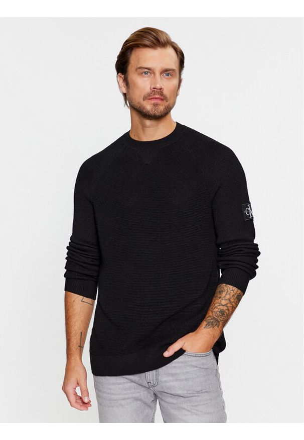 Calvin Klein Jeans Sweter J30J325092 Czarny Regular Fit. Kolor: czarny. Materiał: wełna