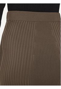 Guess Spódnica ołówkowa Lucille W4YD38 Z2U00 Brązowy Slim Fit. Kolor: brązowy. Materiał: wiskoza, syntetyk