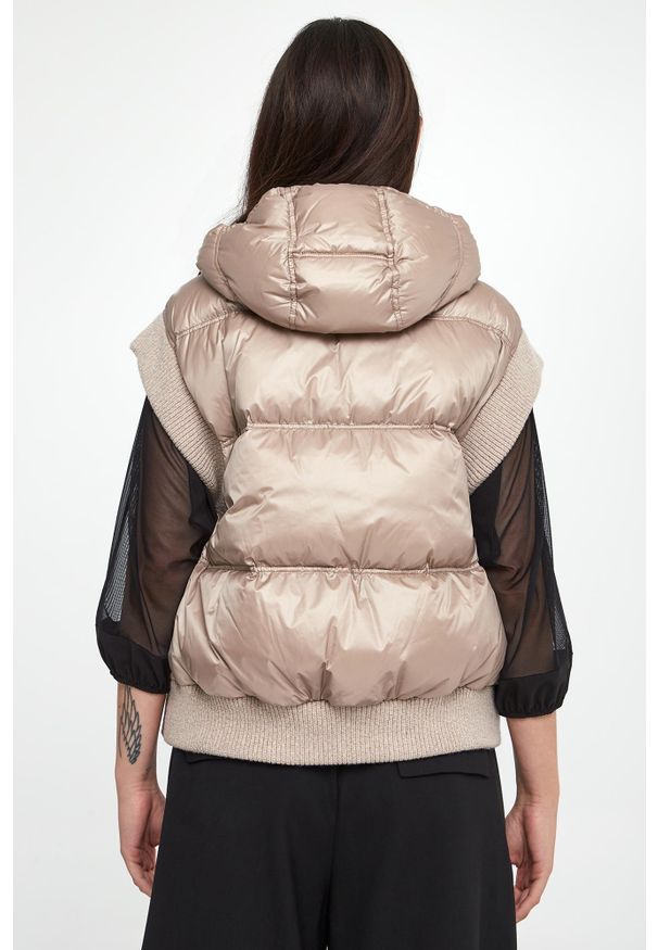 Kamizelka damska puchowa PESERICO. Materiał: puch