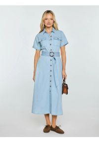 Big-Star - Sukienka damska midi jeansowa trapezowa niebieska Becca 136. Okazja: na co dzień. Kolor: niebieski. Materiał: jeans. Długość rękawa: krótki rękaw. Typ sukienki: trapezowe. Styl: casual. Długość: midi #7