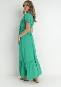 Born2be - Zielona Sukienka Diomeira. Kolor: zielony. Materiał: tkanina. Wzór: gładki, jednolity. Typ sukienki: kopertowe. Styl: klasyczny, elegancki. Długość: maxi #6