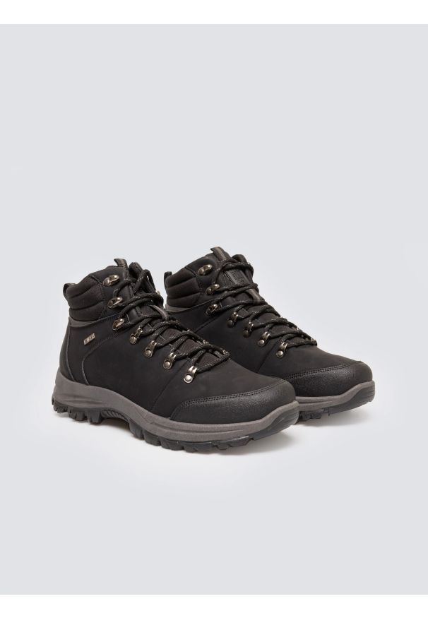 Big-Star - Buty męskie trekkingowe czarne SS174039 906. Okazja: na co dzień. Nosek buta: okrągły. Kolor: czarny. Materiał: syntetyk, skóra. Sport: turystyka piesza