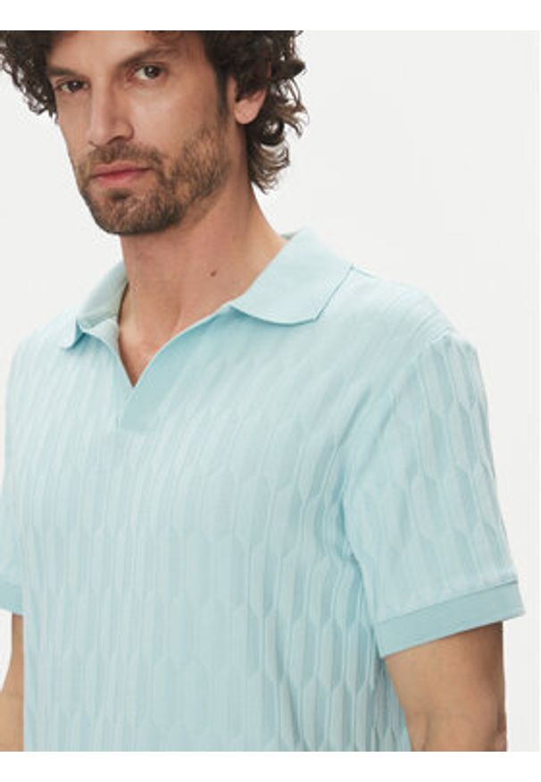 Marciano Guess Polo 5GHP03 6326A Błękitny Regular Fit. Typ kołnierza: polo. Kolor: niebieski. Materiał: syntetyk