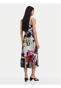 Desigual Sukienka codzienna Newspaper Coll 25SWVK40 Kolorowy Regular Fit. Okazja: na co dzień. Materiał: syntetyk. Wzór: kolorowy. Typ sukienki: proste. Styl: casual #5