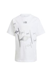 Adidas - Koszulka adidas x Star Wars Z.N.E.. Kolor: biały. Wzór: motyw z bajki. Sport: joga i pilates