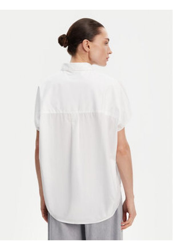 French Connection Koszula 72LZI Biały Relaxed Fit. Kolor: biały. Materiał: bawełna