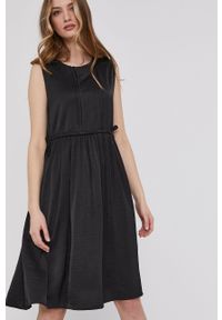 Answear Lab Sukienka kolor czarny. Kolor: czarny. Materiał: tkanina. Wzór: gładki. Typ sukienki: rozkloszowane. Styl: wakacyjny #5