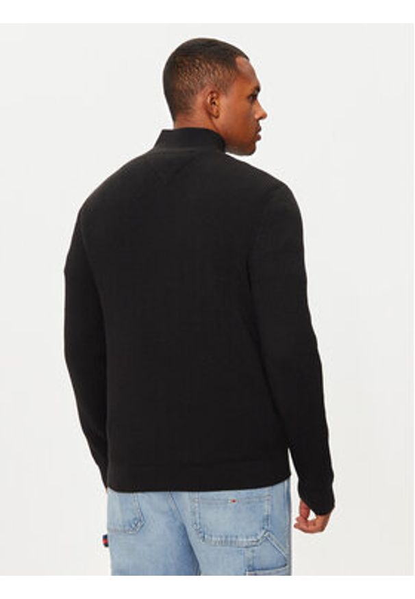 Tommy Jeans Sweter DM0DM19435 Czarny Slim Fit. Kolor: czarny. Materiał: syntetyk
