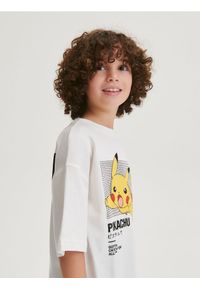 Reserved - T-shirt oversize Pokémon - złamana biel. Materiał: bawełna, dzianina #1