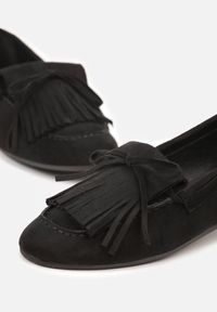 Renee - Czarne Mokasyny z Kokardą i Frędzlami Ivandellia. Okazja: na co dzień. Kolor: czarny. Materiał: jeans. Styl: klasyczny, casual #5