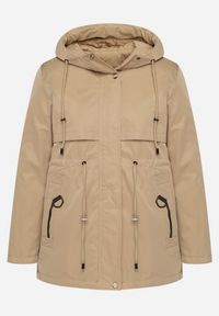 Born2be - Ciemnobeżowa Kurtka Parka Dwustronna Korilea. Okazja: na co dzień. Kolor: beżowy. Wzór: gładki. Styl: casual, elegancki, klasyczny #6