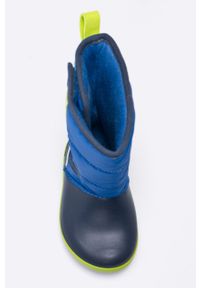 Crocs - Śniegowce dziecięce Lodge Point. Nosek buta: okrągły. Kolor: niebieski. Materiał: syntetyk, materiał. Szerokość cholewki: normalna. Sezon: zima #3