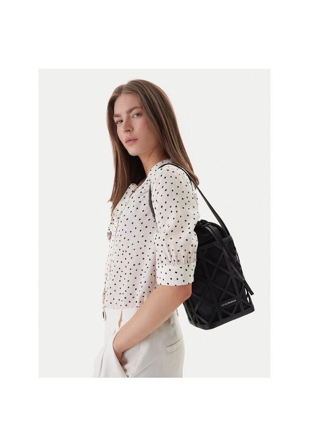 Torebka Emporio Armani. Kolor: czarny