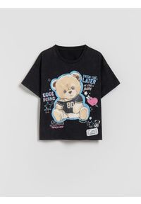 Reserved - T-shirt z nadrukiem - czarny. Kolor: czarny. Materiał: bawełna. Wzór: nadruk