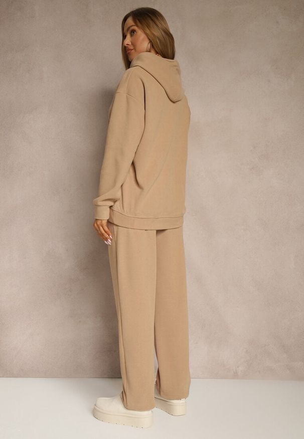 Renee - Ciemnobeżowy 2-częściowy Komplet Dresowy z Bluzą i Spodniami Orifira. Kolor: beżowy. Materiał: dresówka