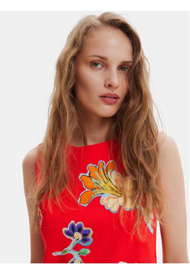 Desigual Sukienka codzienna 23SWVW70 Czerwony Slim Fit. Okazja: na co dzień. Kolor: czerwony. Materiał: wiskoza. Typ sukienki: proste. Styl: casual