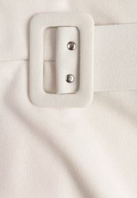 Born2be - Jasnobeżowa Gładka Spódnica Maxi z Gumką w Pasie i Klamrą Orirsa. Kolor: beżowy. Wzór: gładki. Styl: elegancki #5