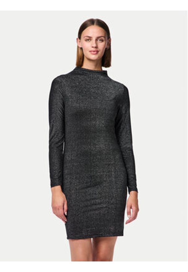 Pieces Sukienka codzienna Monica 17151155 Czarny Slim Fit. Okazja: na co dzień. Kolor: czarny. Materiał: syntetyk. Typ sukienki: proste. Styl: casual