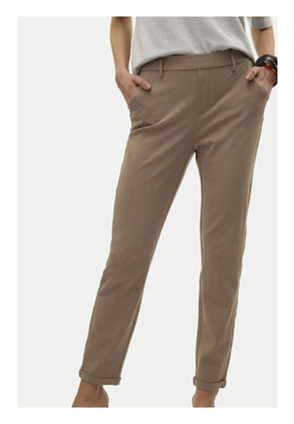 Vero Moda Chinosy Maya 10320549 Beżowy Regular Fit. Kolor: beżowy. Materiał: wiskoza