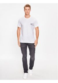 BOSS - Boss T-Shirt 50495484 Biały Regular Fit. Kolor: biały. Materiał: bawełna