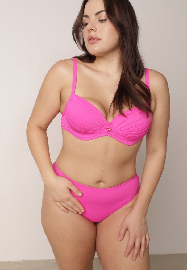 Born2be - Fuksjowe Bikini z Marszczonym Biustonoszem i Majtkami z Wysokim Stanem Aereida. Stan: podwyższony. Kolekcja: plus size. Kolor: różowy