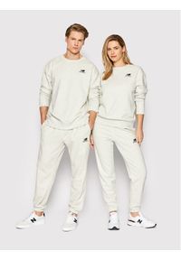 New Balance Bluza Unisex UT21501 Beżowy Relaxed Fit. Kolor: beżowy. Materiał: syntetyk