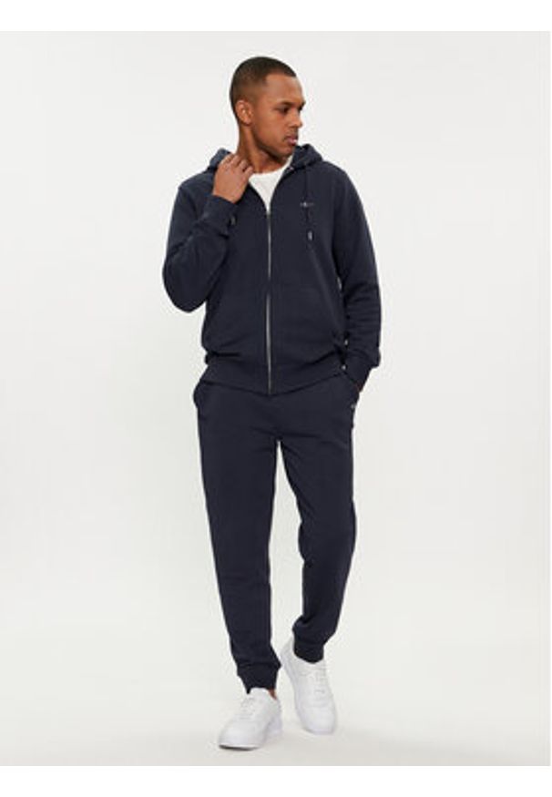 GANT - Gant Bluza Shield 2007059 Granatowy Regular Fit. Kolor: niebieski. Materiał: bawełna