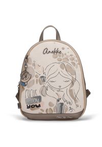 Plecak damski Anekke, z ozdobnym motywem graficznym i metalowym logotypem zamykany na zamek wyposażony w poręczną rączkę regulowane szelki oraz dekor. Kolor: beżowy. Wzór: nadruk. Styl: casual, elegancki, klasyczny #1