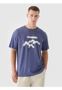 4f - 4F T-shirt oversize z nadrukiem męski - granatowy S. Okazja: na co dzień. Kolor: niebieski. Materiał: bawełna, jersey, dzianina. Długość rękawa: krótki rękaw. Długość: krótkie. Wzór: nadruk. Styl: klasyczny, sportowy, casual