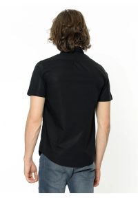 Lee - LEE SS BUTTON DOWN MĘSKA KOSZULA KRÓTKI RĘKAW BLACK L886OA01. Typ kołnierza: button down. Długość rękawa: krótki rękaw. Długość: krótkie #3
