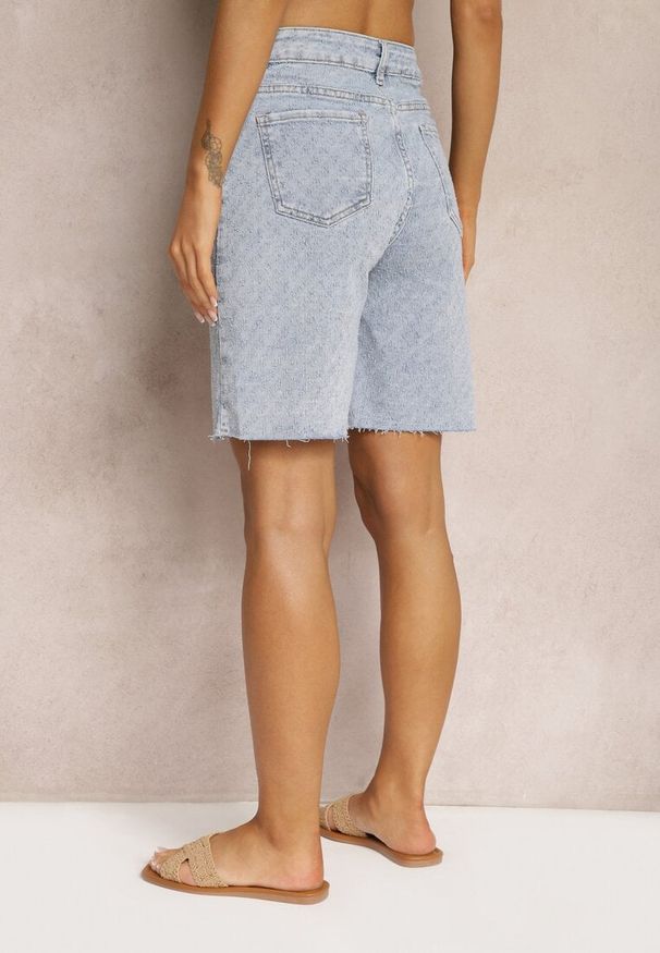 Renee - Jasnoniebieskie Jeansowe Szorty High Waist Bawełniane Nelaitha. Okazja: na co dzień. Stan: podwyższony. Kolor: niebieski. Materiał: jeans, bawełna. Sezon: lato. Styl: elegancki, casual, klasyczny