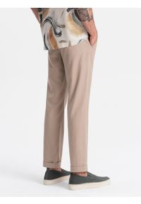 Ombre Clothing - Męskie podwijane spodnie chino z dodatkiem lnu – jasnobrązowe V3 - Rozmiar: XL. Okazja: na co dzień. Kolor: brązowy. Materiał: len. Sezon: lato. Styl: casual #7
