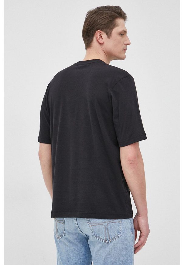 Resteröds t-shirt bawełniany kolor czarny gładki. Kolor: czarny. Materiał: bawełna. Wzór: gładki