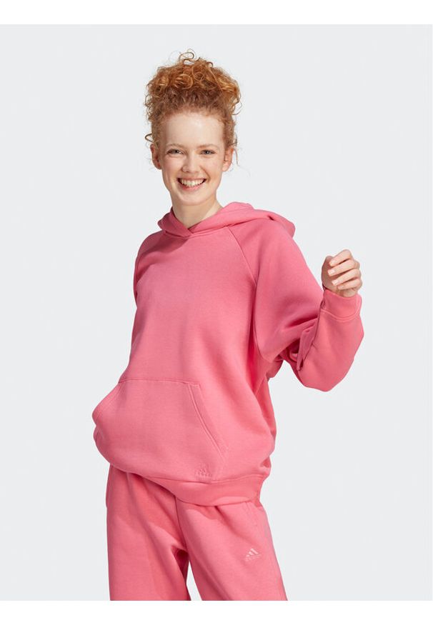 Adidas - adidas Bluza ALL SZN Fleece IM0321 Różowy Loose Fit. Kolor: różowy. Materiał: bawełna