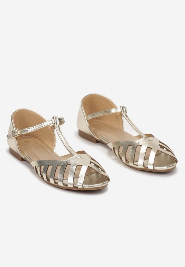 Renee - Złote Sandały w Stylu Peep Toe Kephope. Nosek buta: otwarty. Zapięcie: sprzączka. Kolor: złoty. Wzór: aplikacja. Obcas: na obcasie, na płaskiej podeszwie. Styl: elegancki. Wysokość obcasa: średni