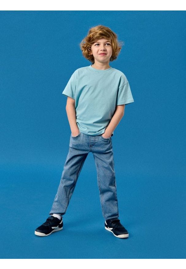 Sinsay - Jeansy slim fit - niebieski. Kolor: niebieski