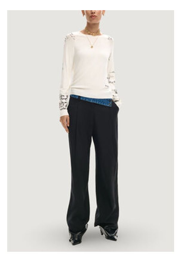 Desigual Sweter JERS_MARQUETTE Beżowy Casual Fit. Okazja: na co dzień. Kolor: beżowy. Styl: casual