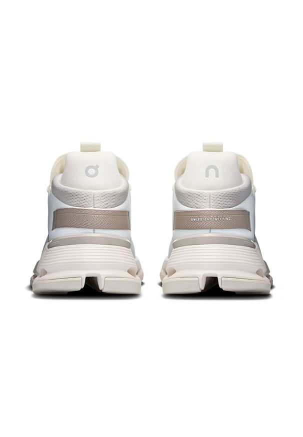 On - Sneakersy męskie ON Cloudnova 2 Men Ice | Sand. Okazja: na co dzień. Kolor: biały. Materiał: materiał. Szerokość cholewki: normalna