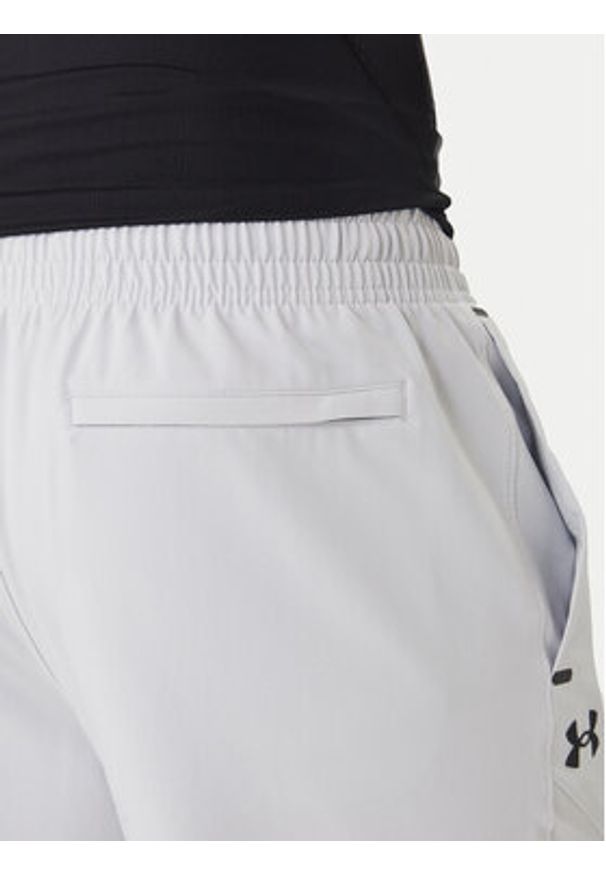 Under Armour Spodnie dresowe Unstoppable 6003861 Szary Loose Fit. Kolor: szary. Materiał: syntetyk