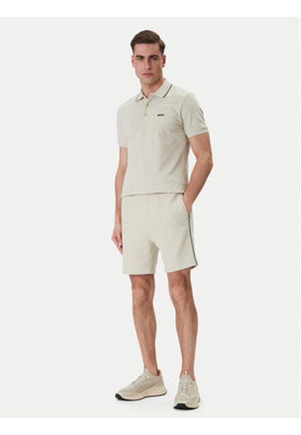 BOSS Szorty sportowe Join Headlo 50561776 Beżowy Regular Fit. Kolor: beżowy. Materiał: bawełna. Styl: sportowy