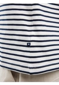 Big-Star - Koszulka damska w paski biało-granatowa Aleksa 403. Okazja: na co dzień. Kolor: niebieski. Materiał: dzianina, bawełna, żakard. Wzór: paski. Styl: casual, klasyczny #3