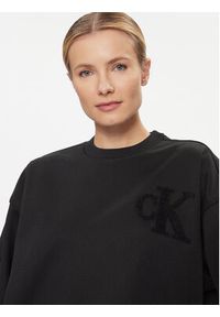 Calvin Klein Jeans Bluza Chenille J20J221729 Czarny Regular Fit. Kolor: czarny. Materiał: syntetyk #6