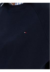 TOMMY HILFIGER - Tommy Hilfiger Bluza UW0UW05771 Granatowy Regular Fit. Kolor: niebieski. Materiał: bawełna #5