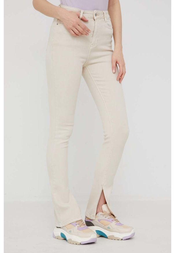Answear Lab jeansy Premium Denim damskie high waist. Stan: podwyższony. Kolor: beżowy. Styl: wakacyjny