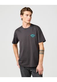 Wrangler - MESKA KOSZULKA WRANGLER SMALL LOGO TEE FADED BLACK 112362800 #1