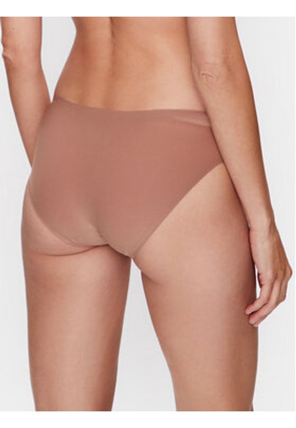 Chantelle Figi klasyczne Soft Stretch C26430 Brązowy. Kolor: brązowy. Materiał: syntetyk
