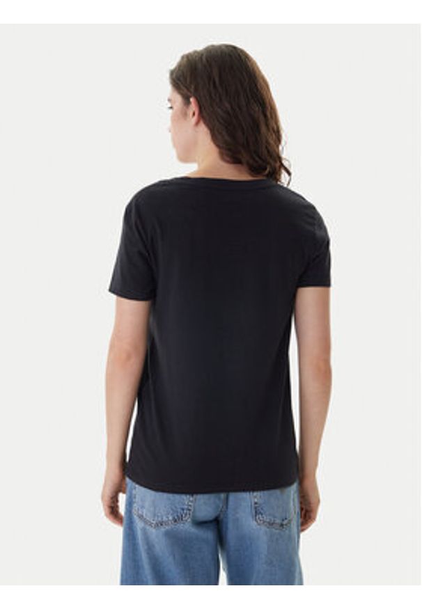 Levi's® T-Shirt Perfect Tee 85341-0003 Czarny Regular Fit. Kolor: czarny. Materiał: bawełna