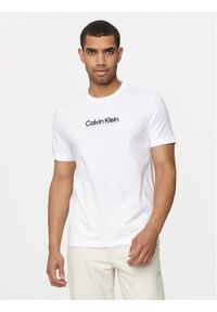 Calvin Klein T-Shirt Flock Logo K10K113118 Biały Regular Fit. Kolor: biały. Materiał: bawełna